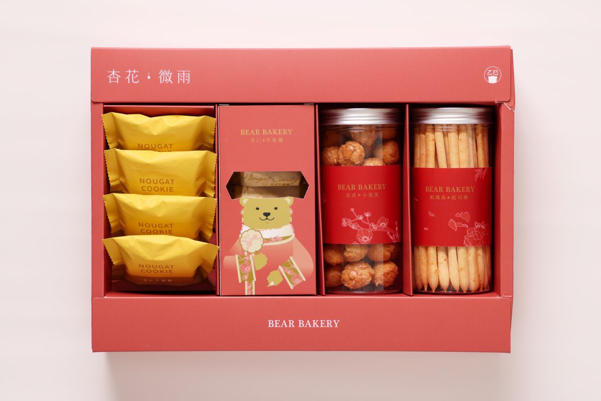 台北101, 小熊菓子, 後宮小熊傳, 新年禮盒, 杏花微雨饗宴禮盒, 年節送禮